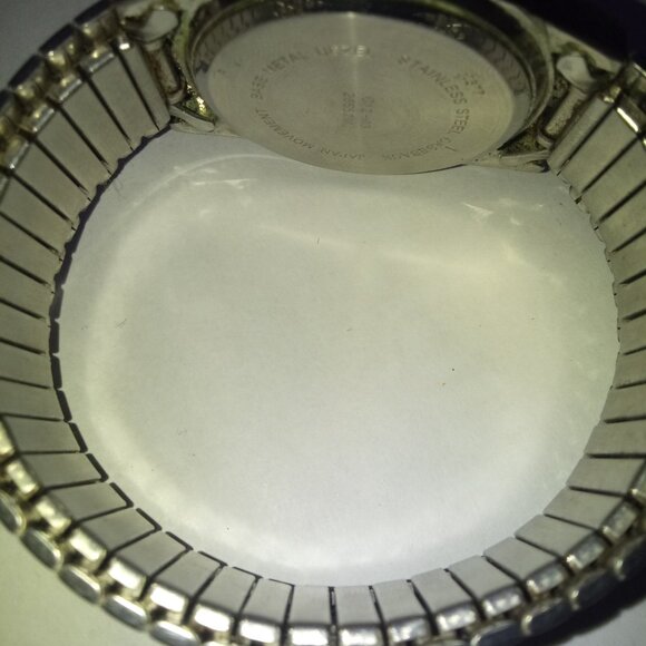 26552 MJ , Japan movement base metal bezel stainless steel caseback. China watch - Picture 3 of 3